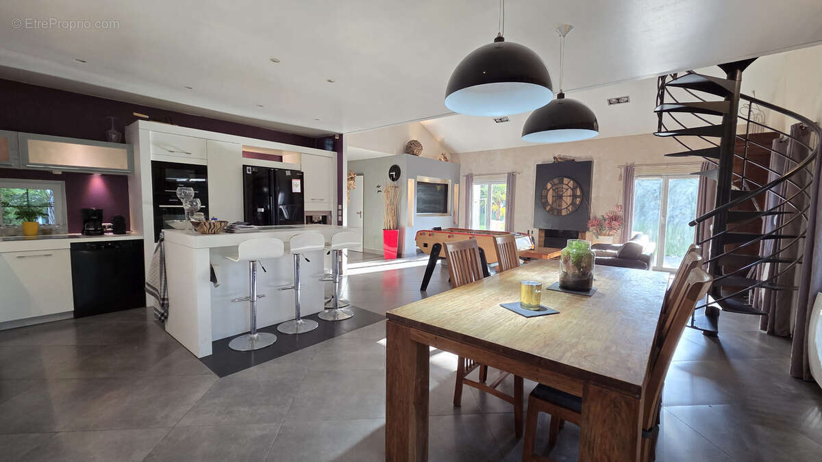 Maison à MAROLLES-EN-BRIE