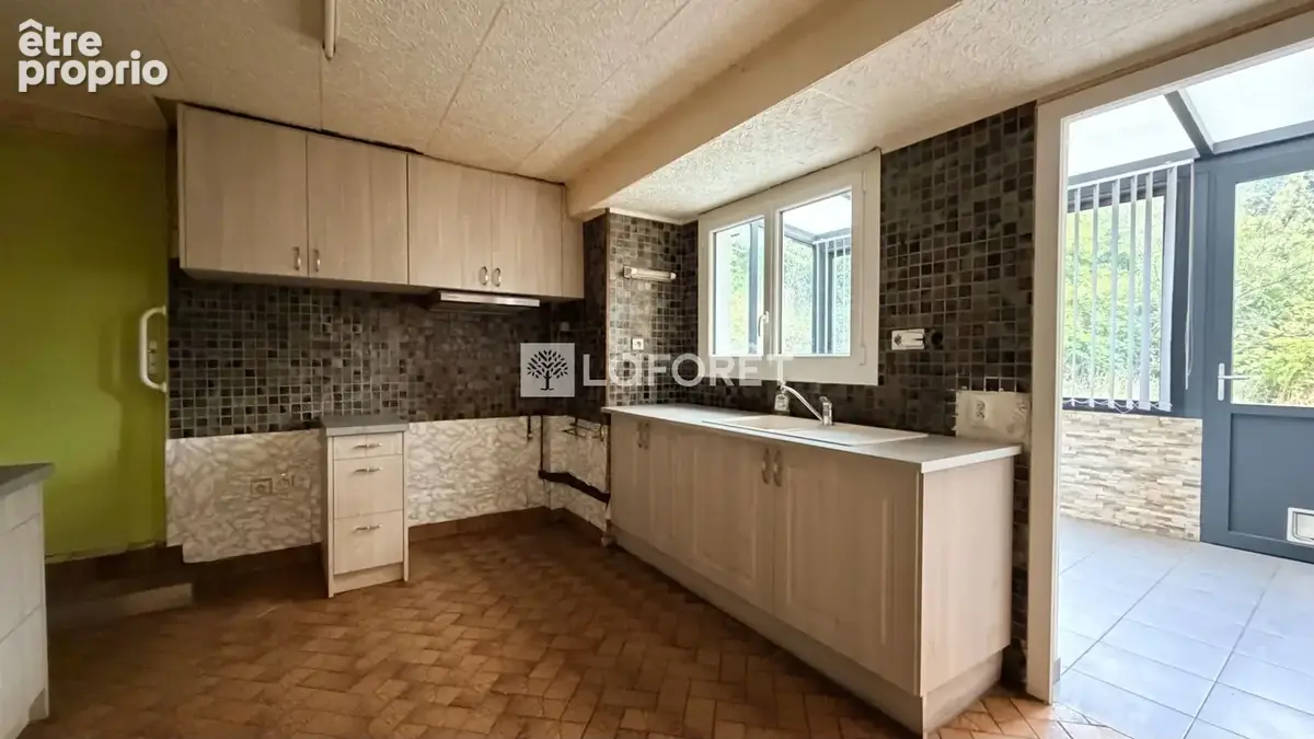 Maison SAINTE-MENEHOULD - 5 pièces - 3 chambres - photo 8