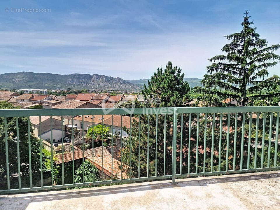 Appartement à BOURG-LES-VALENCE
