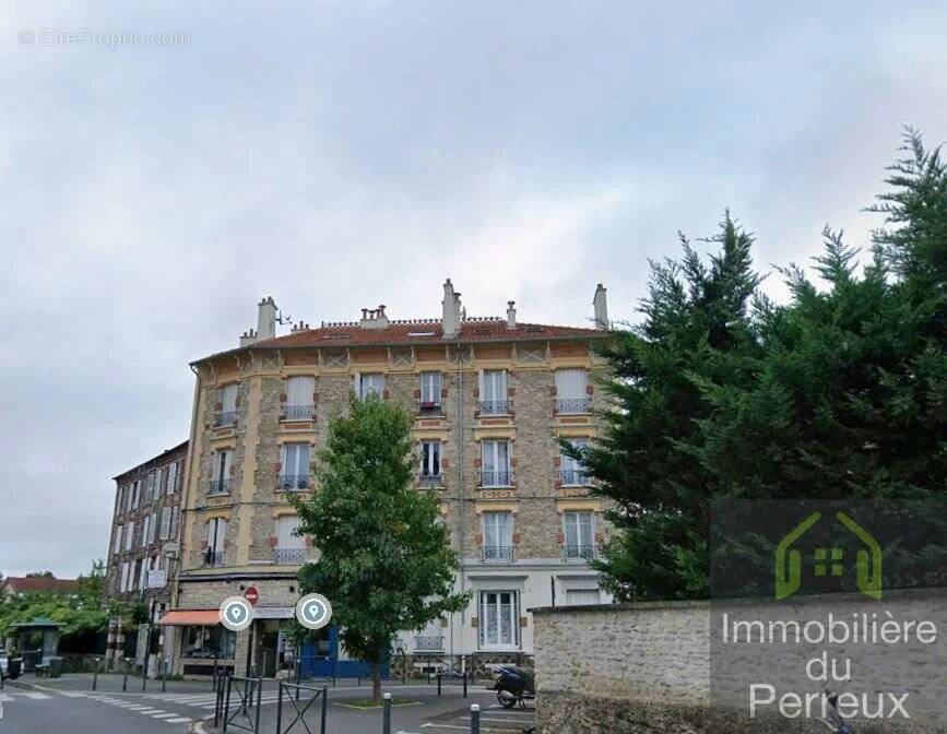 Appartement à LE PERREUX-SUR-MARNE