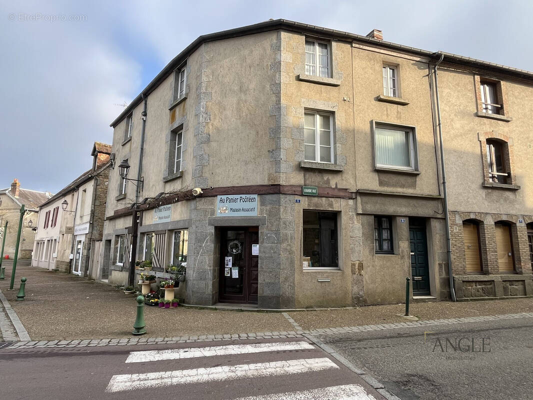 Appartement à SAINT-PIERRE-DES-NIDS