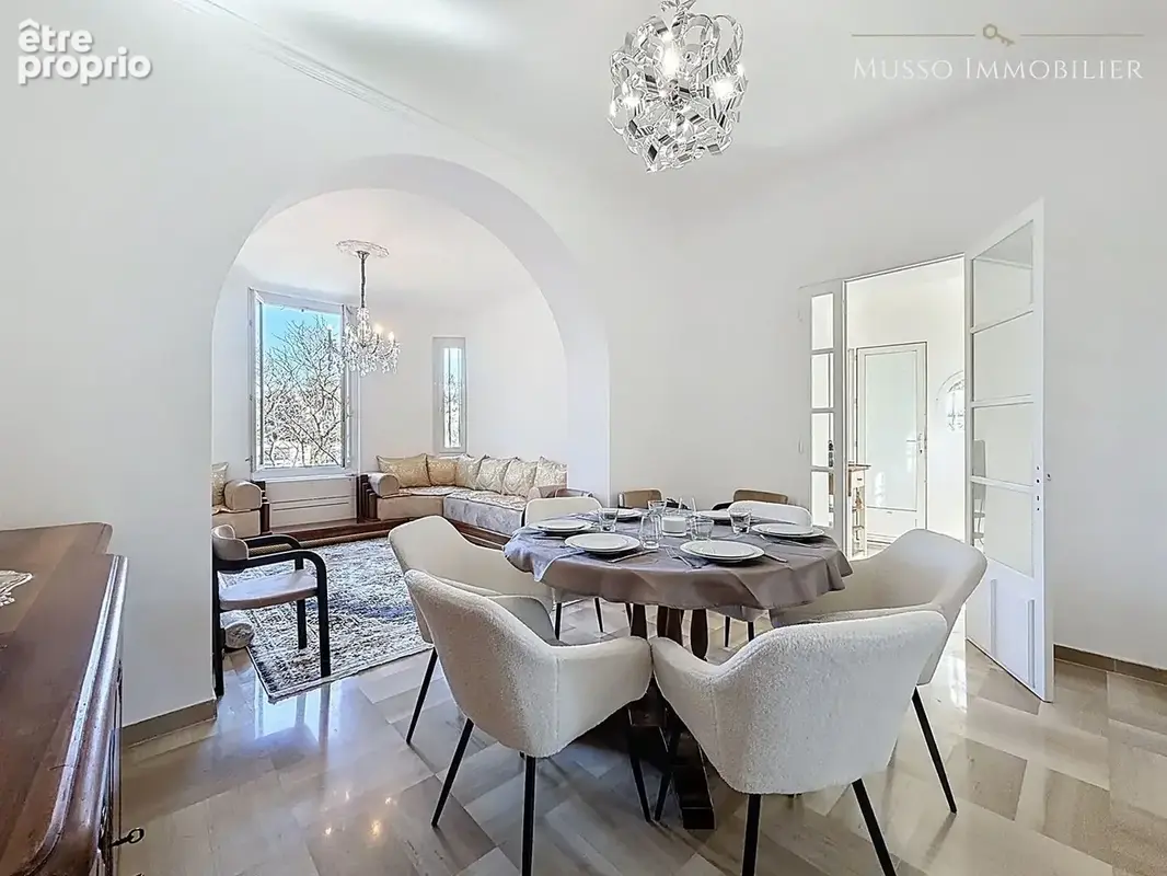 Maison 7 pièces 300 m² à vendre à Marseille-12e (13012) - photo 7