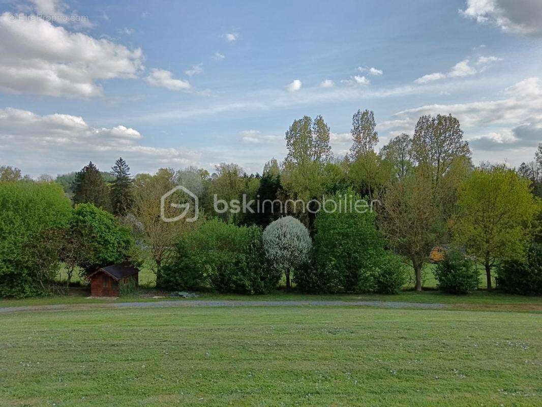 Propriété d'exception - Axe Péronne / Saint-Quentin - photo 9