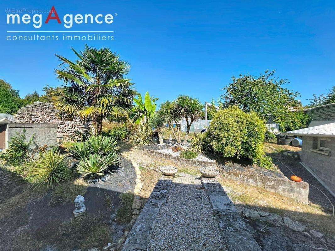 Entre caen et la mer – maison de caractère avec dépendances et revenus locatifs - photo 11