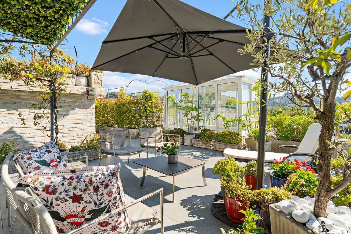 Appartement à LE CANNET