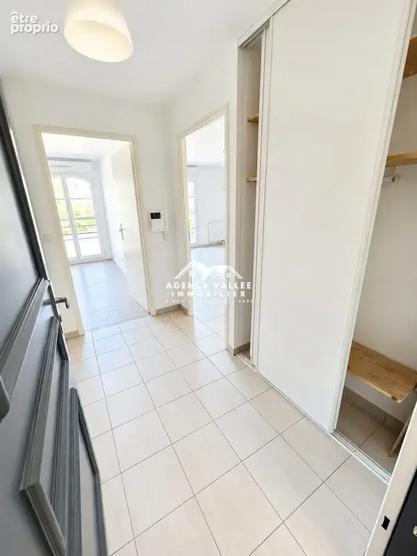 Appartement 43 m² à Saint-Germain-Les-Corbeil  - photo 6