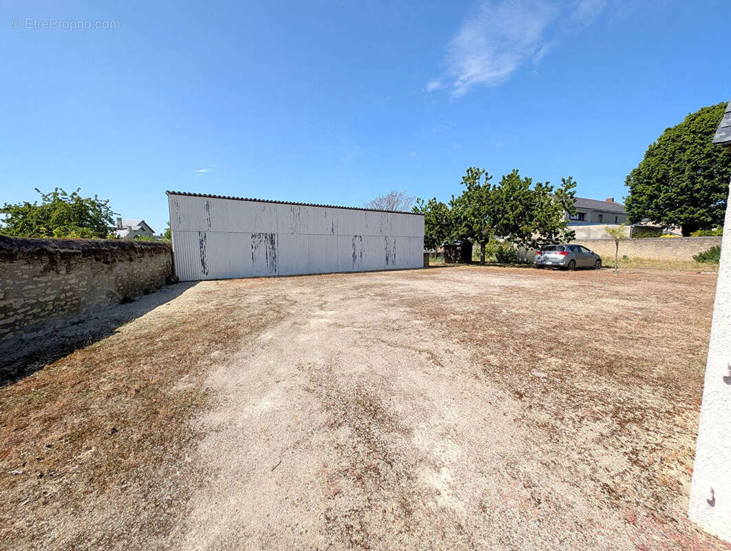 Maison à DOUE-LA-FONTAINE