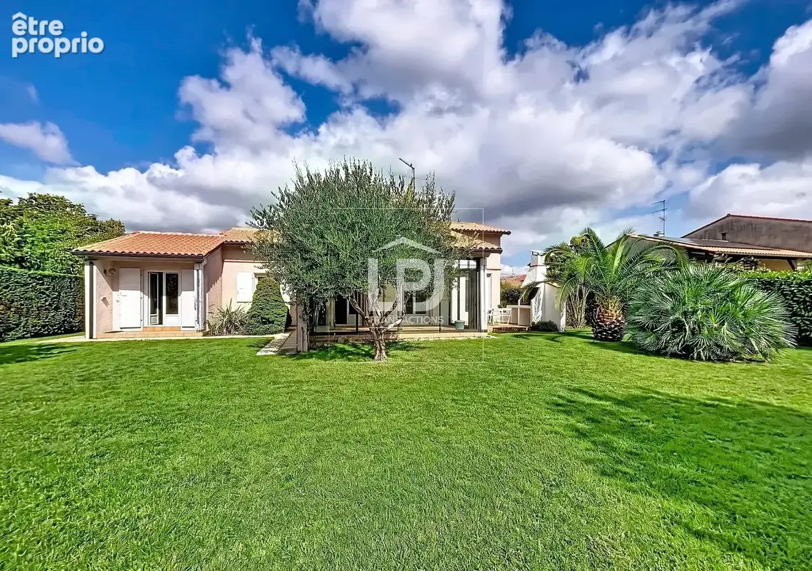 BALMA – Maison familiale T7 de 152 m2 avec jardin de 1000 m² - photo 1
