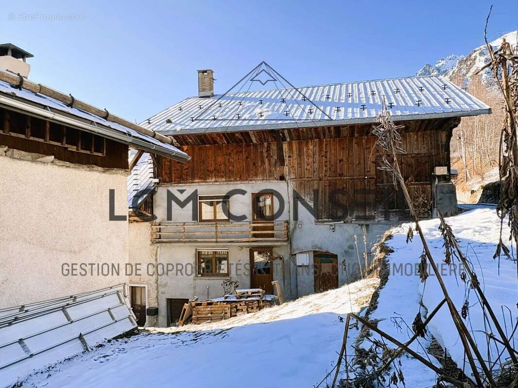 Maison à LA LECHERE