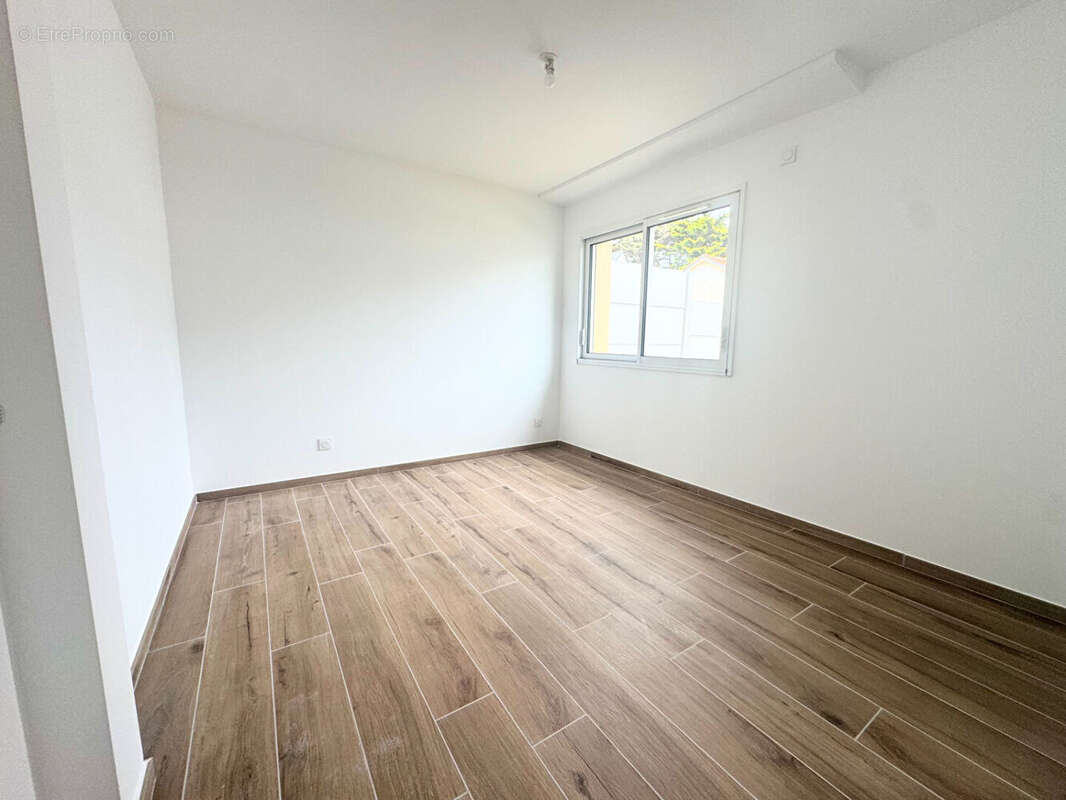 Maison à LE POULIGUEN