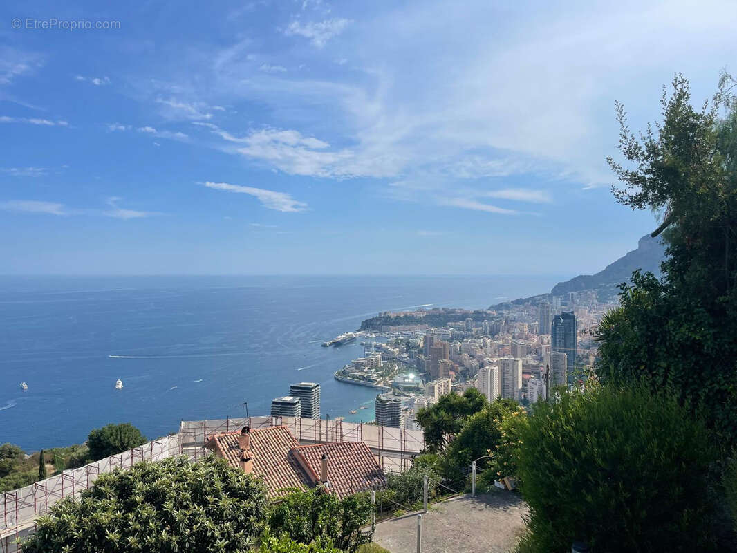 Maison à ROQUEBRUNE-CAP-MARTIN