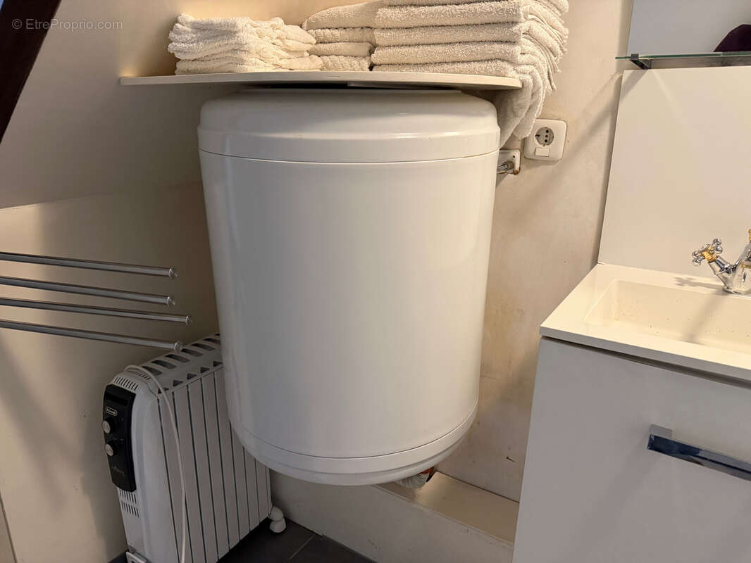 Maison à GOUTTIERES