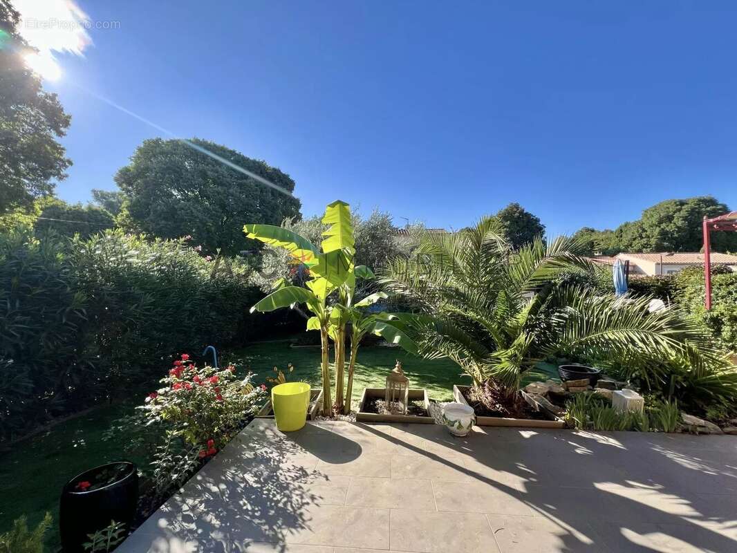 Maison à SAINT-ETIENNE-DU-GRES