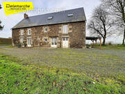 Maison à SAINT-AUBIN-DE-TERREGATTE