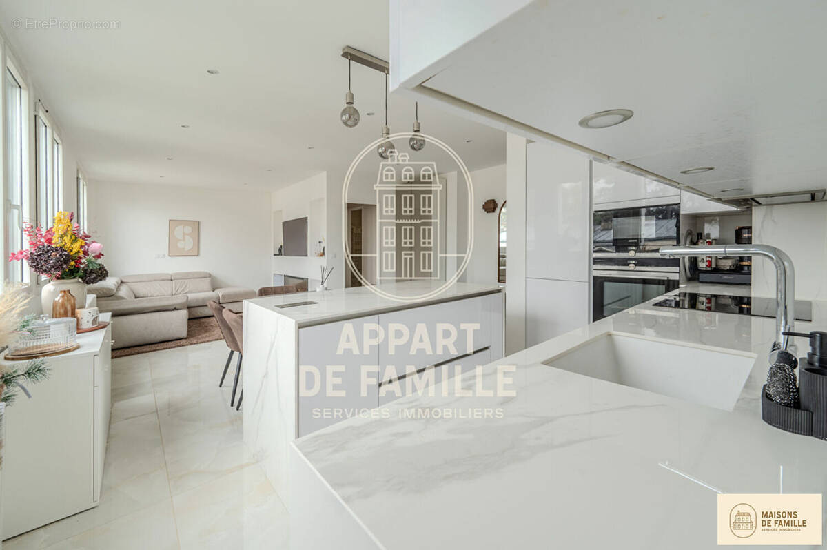 Appartement à LOUVECIENNES