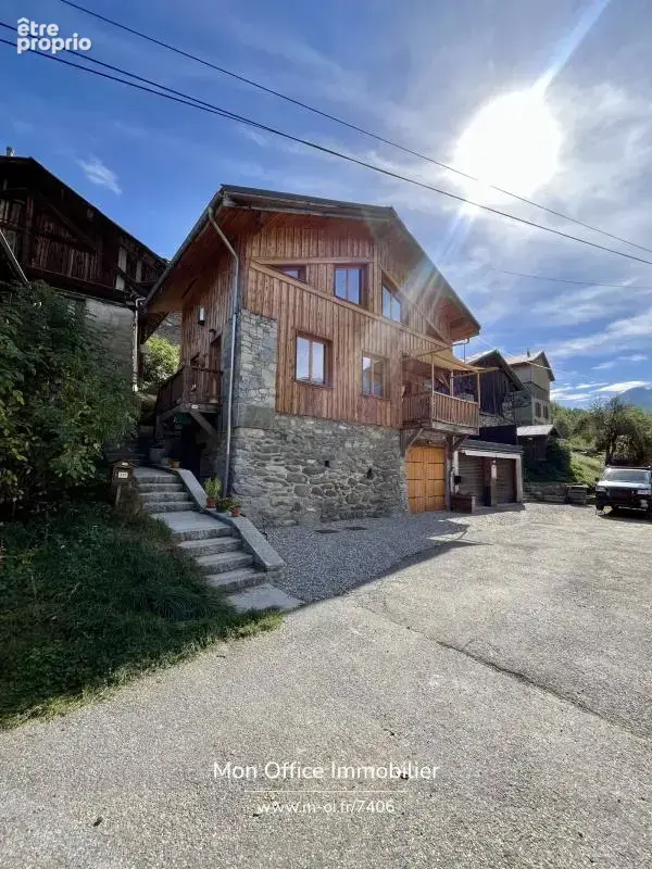 Maison à SAINT-MARTIN-DE-BELLEVILLE