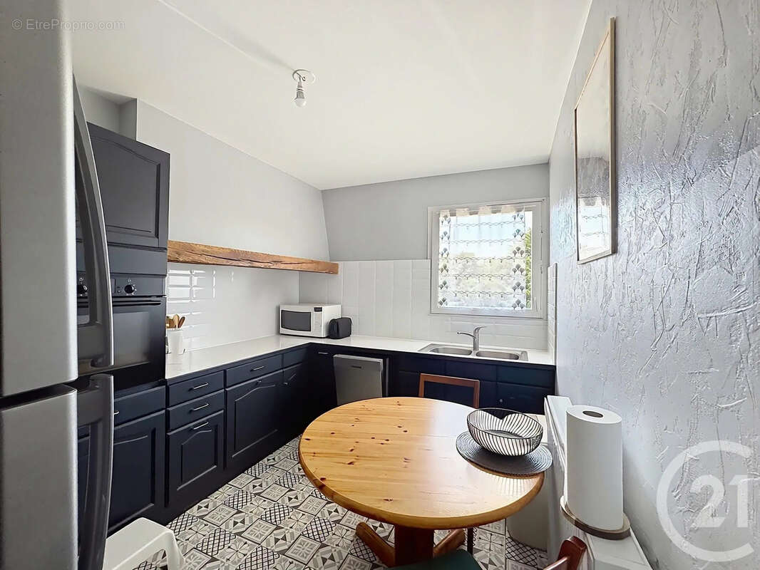 Appartement 67 m² à Angouleme  - photo 2