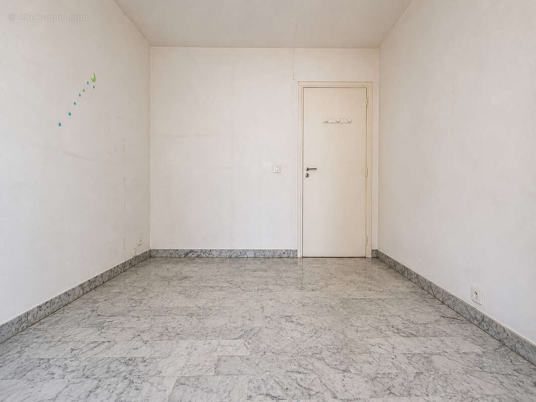 2 pièces traversant de 46,50 m2 avec extérieurs, cave et stationnement   Borrigo - photo 7