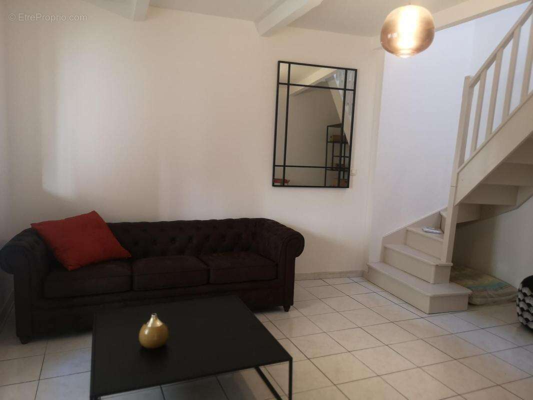 Appartement à NIMES
