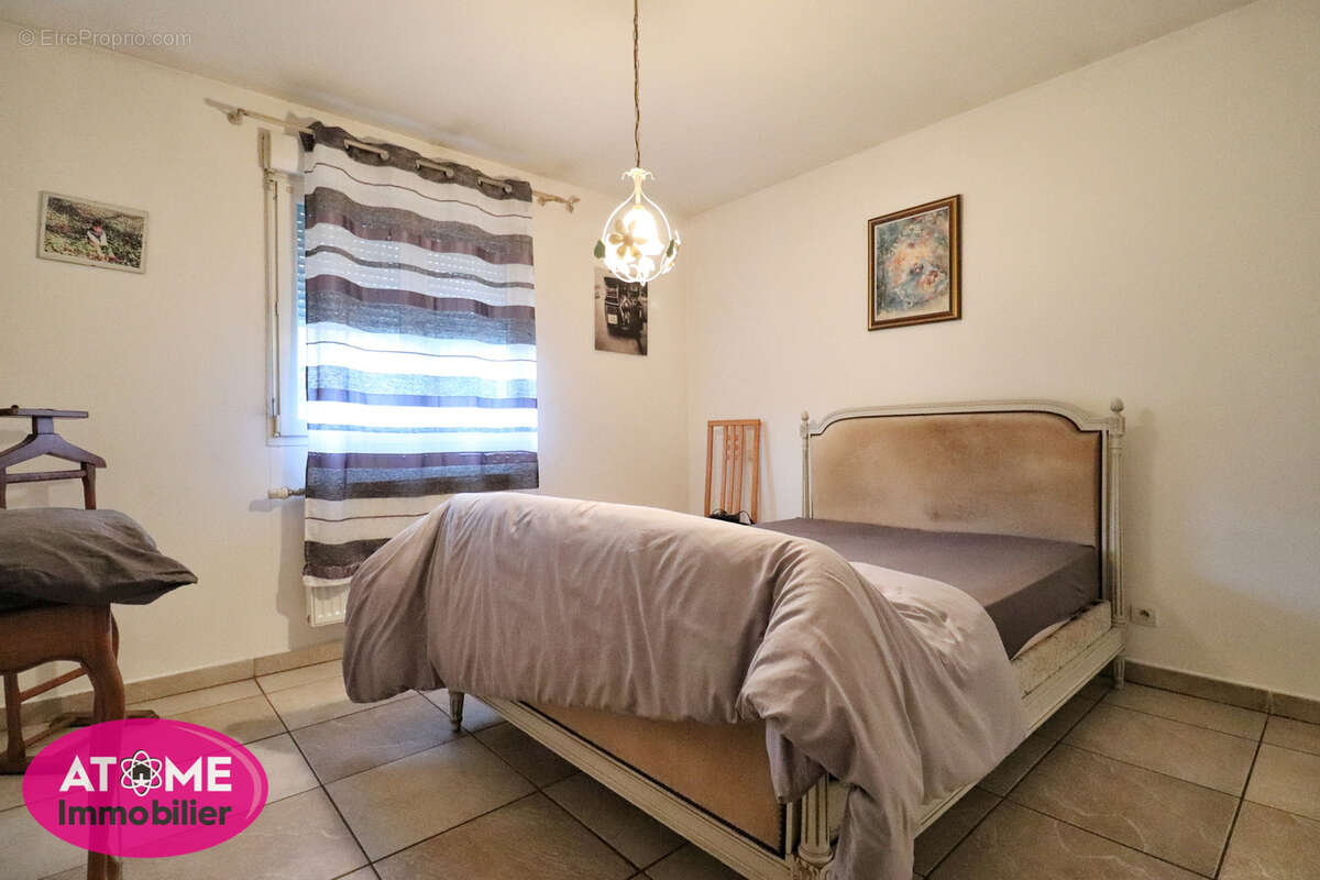 Appartement à AUBOUE