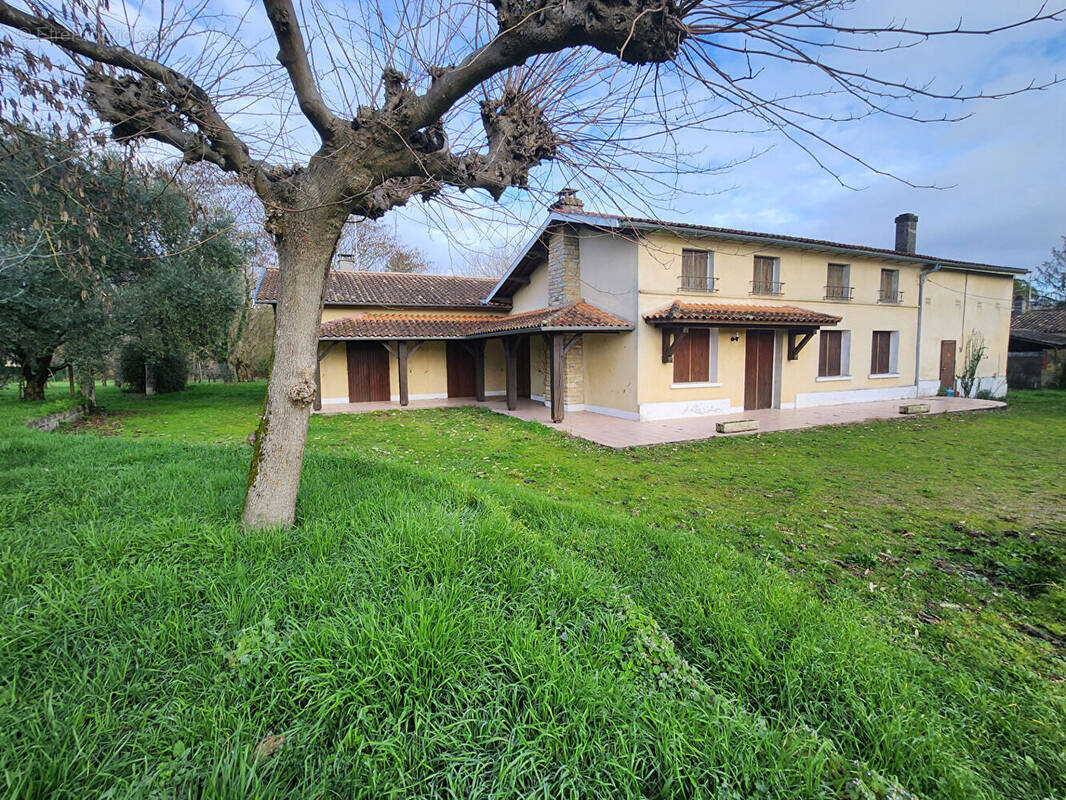 Maison à SAINT-ANDRE-DE-CUBZAC