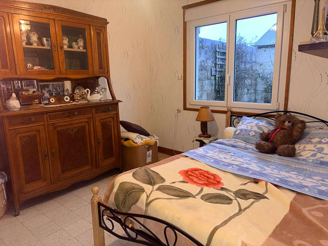 Maison à SAINS-RICHAUMONT