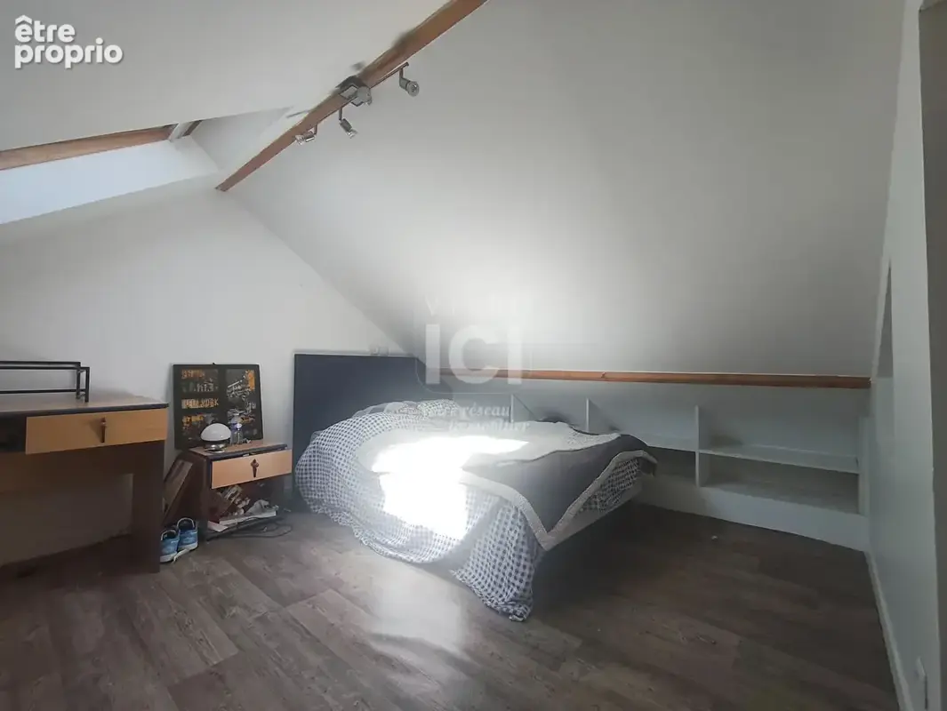Maison familiale, 4 chambres, hameau calme,  mûrs-érigné - photo 8