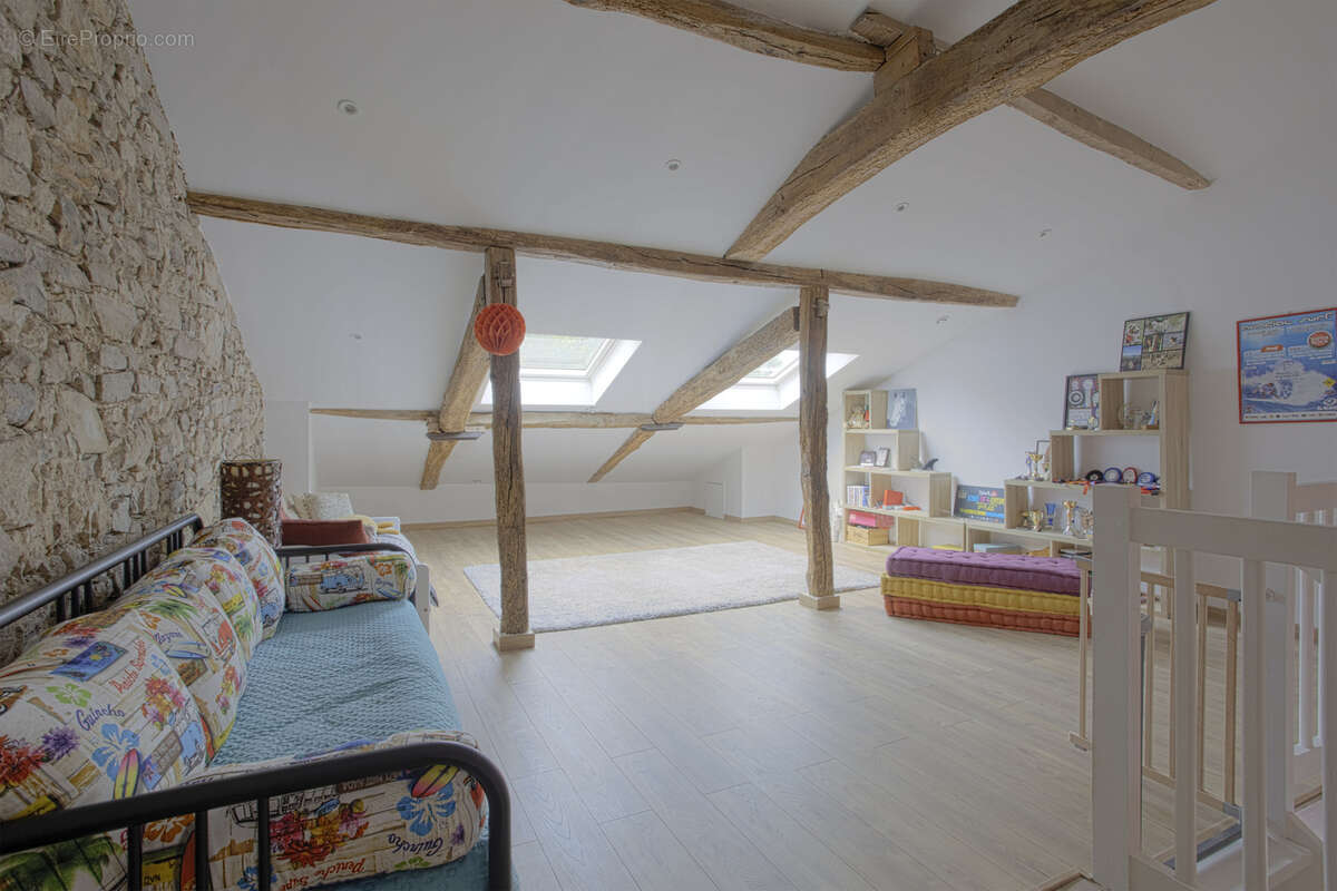 Authentique Maison de Caractère Rénovée - photo 10