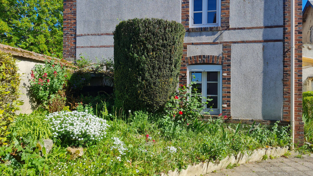Maison à MAINTENON