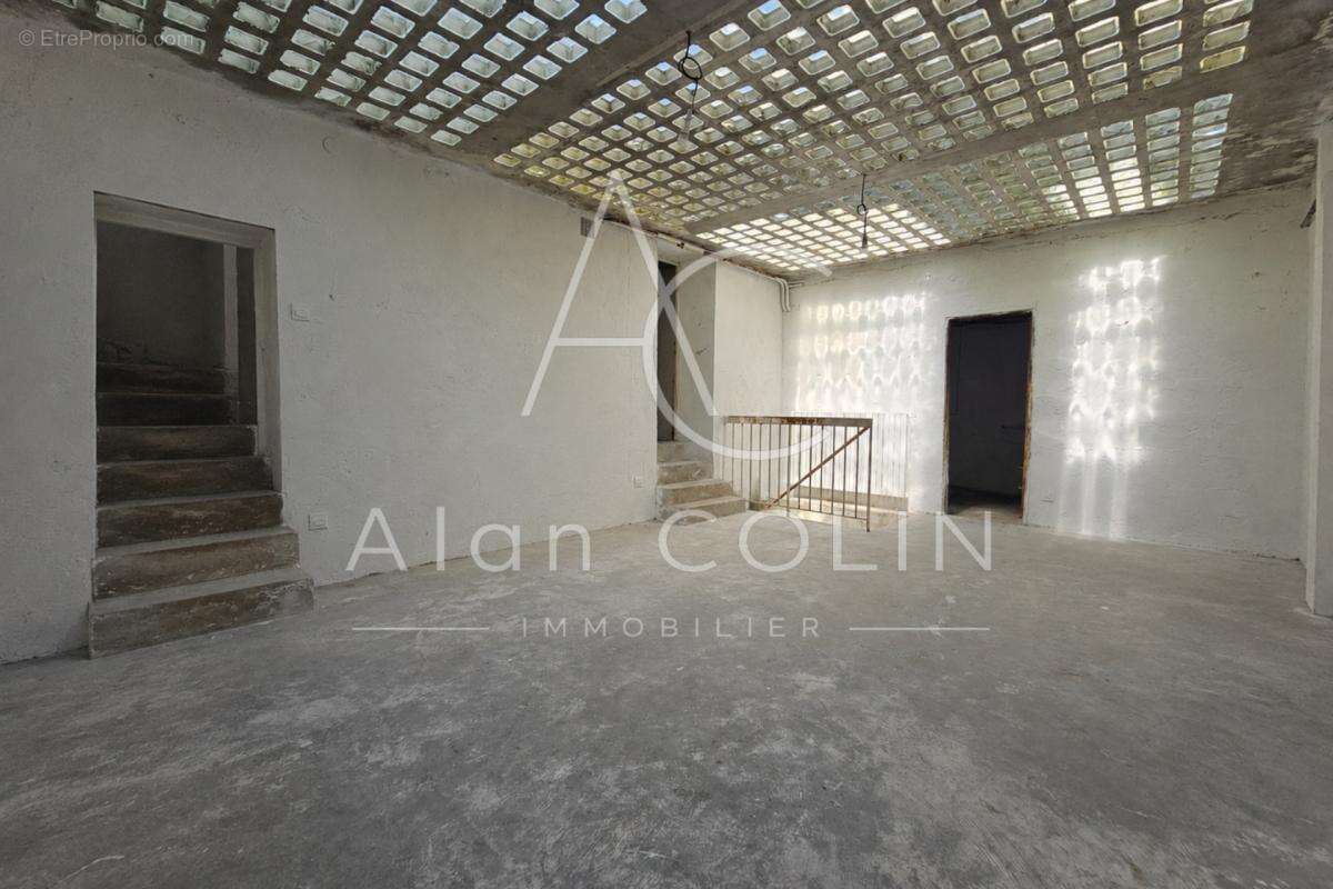 Immeuble de caractère à fort potentiel – 246 m² habitables - Sierck Les Bains - photo 26