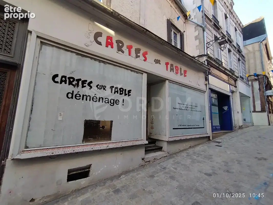 Auxerre rue fecauderie local de 83m² - photo 2