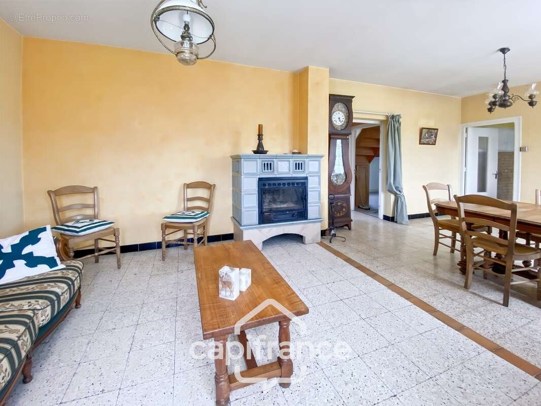 Maison à vendre 5 pièces VARENNES SAINT SAUVEUR (71) - photo 7