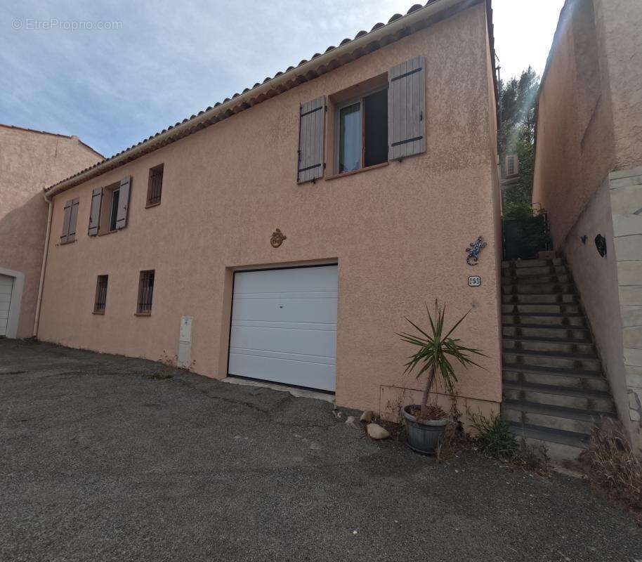 Maison à FIGANIERES