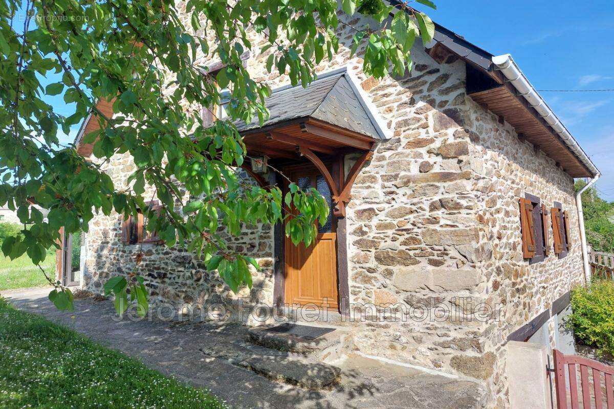 Maison à COURTEIX