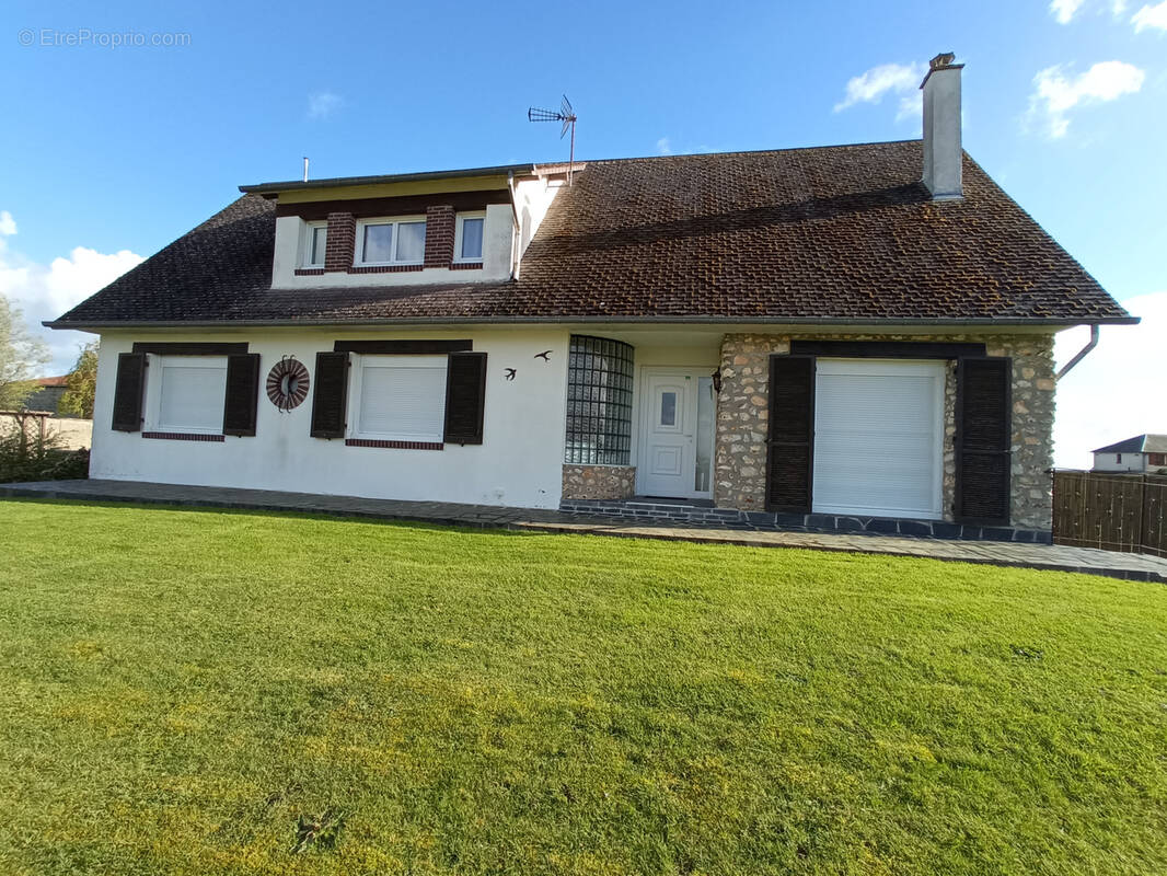 Maison à LE NEUBOURG