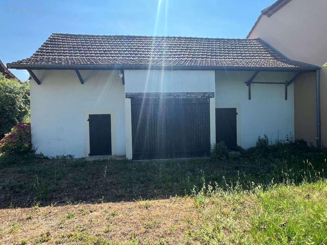 SIMANDRE Proche commerces: villa et dépendances - photo 29