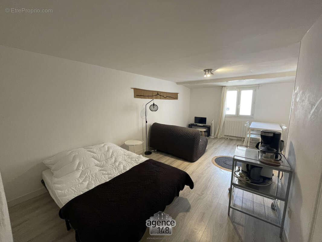 Appartement à MARSEILLE-2E