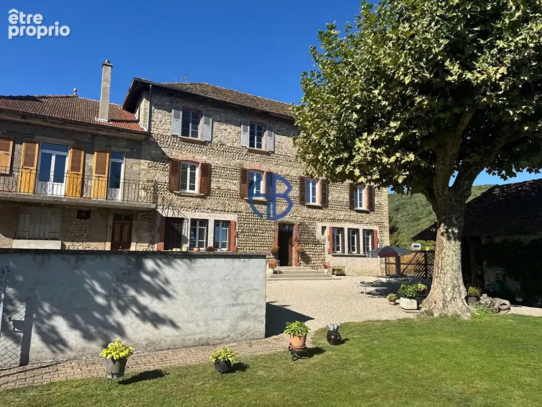 Maison à COLOMBE