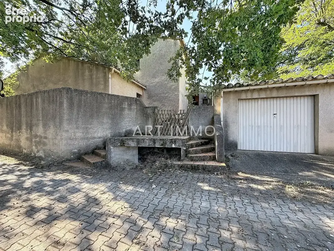 A vendre maison robion avec jardin et garage - photo 17