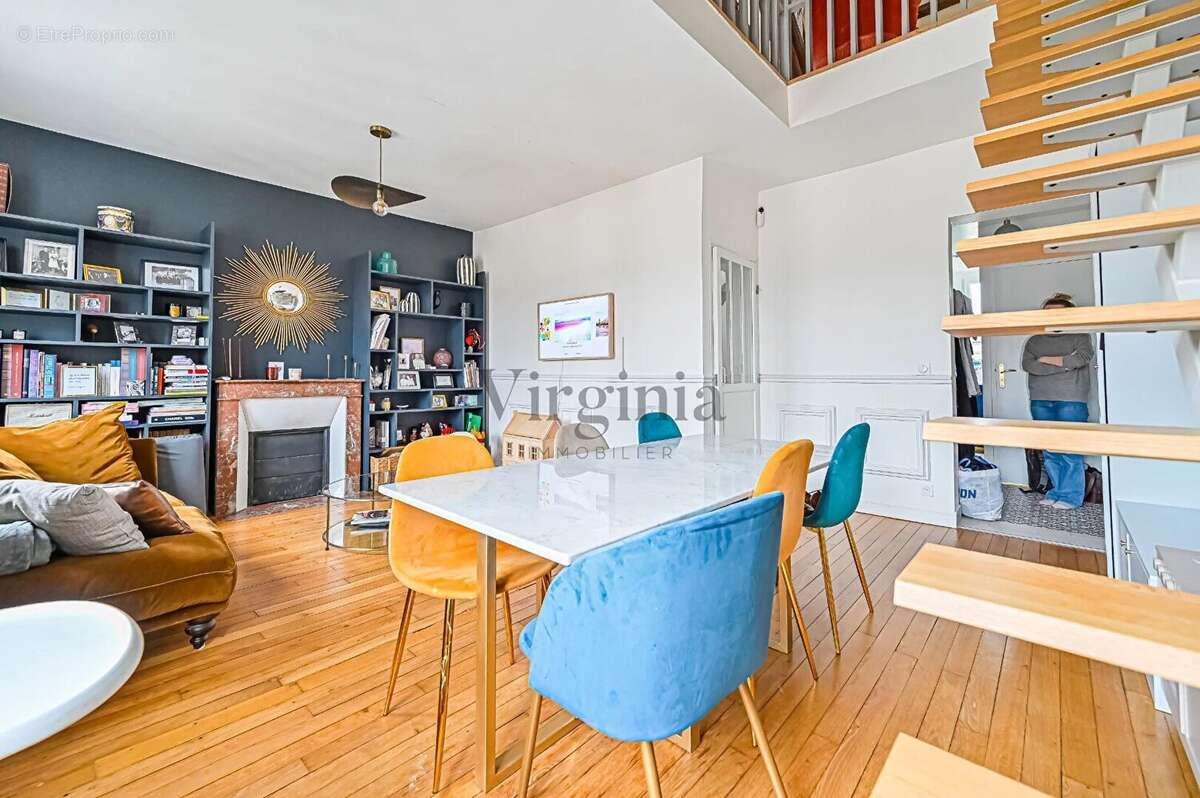 Appartement à CHARENTON-LE-PONT