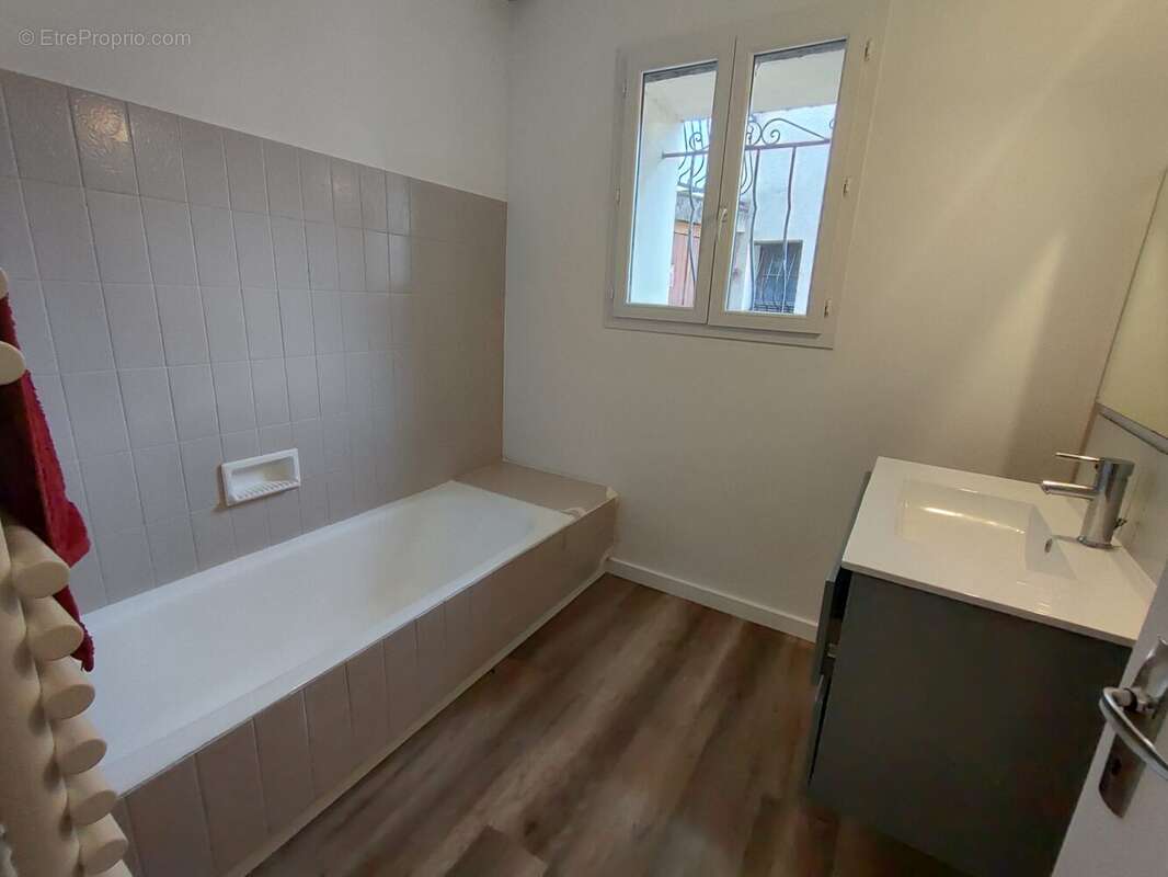 Maison 116 m² à Condom  - photo 9