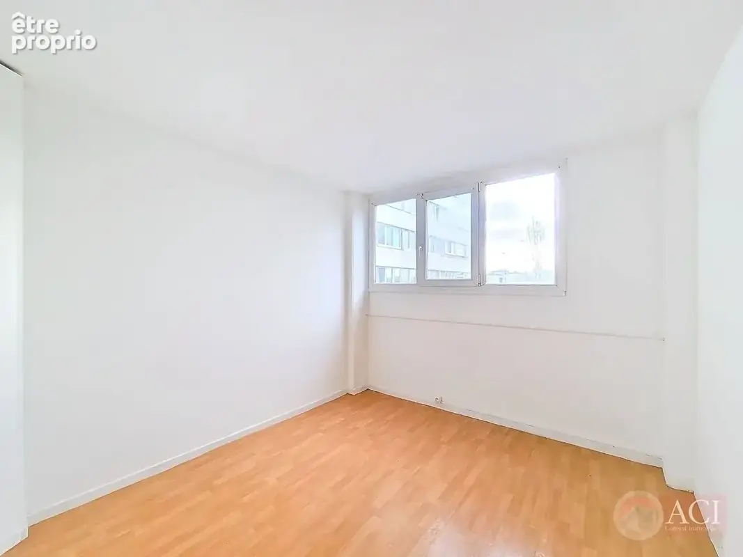 Appartement Saint Denis 4 pièce(s) 76.16 m2 - photo 3