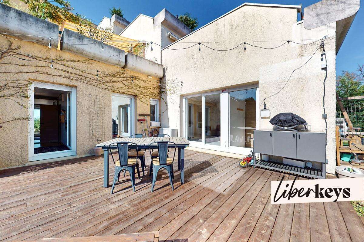 Appartement à IRIGNY