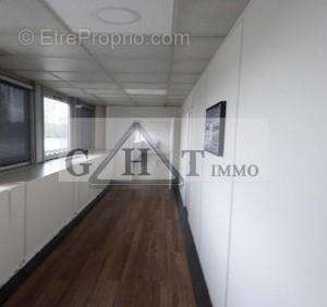 Commerce à GARGES-LES-GONESSE