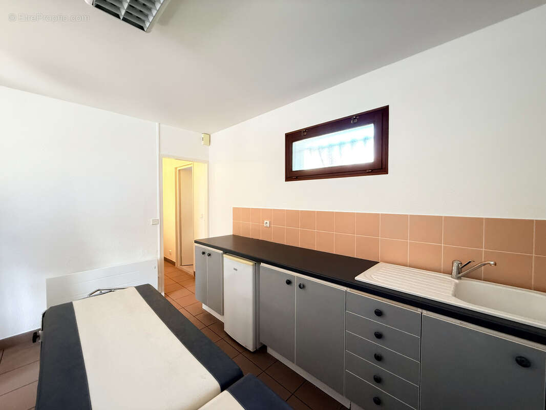 Commerce à LA TESTE-DE-BUCH