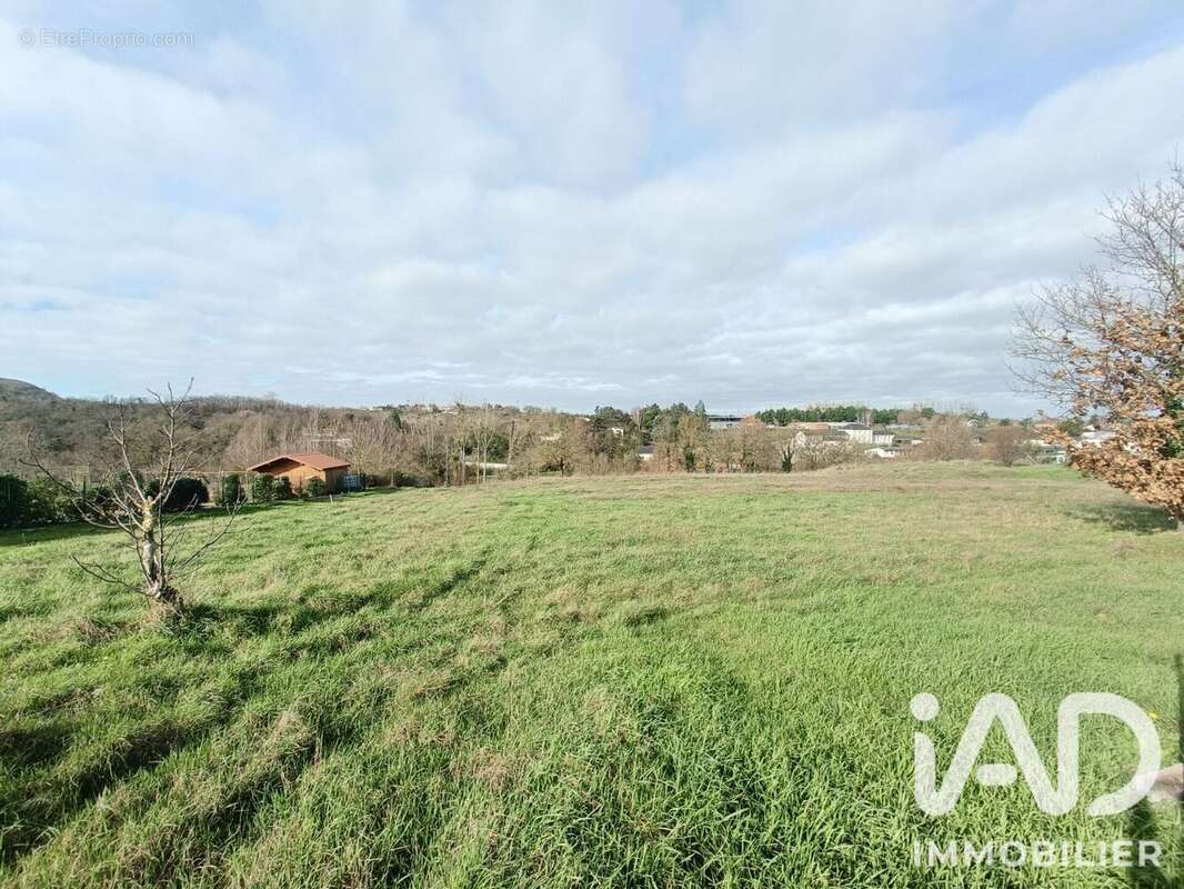 Photo 2 - Terrain à THOUARS