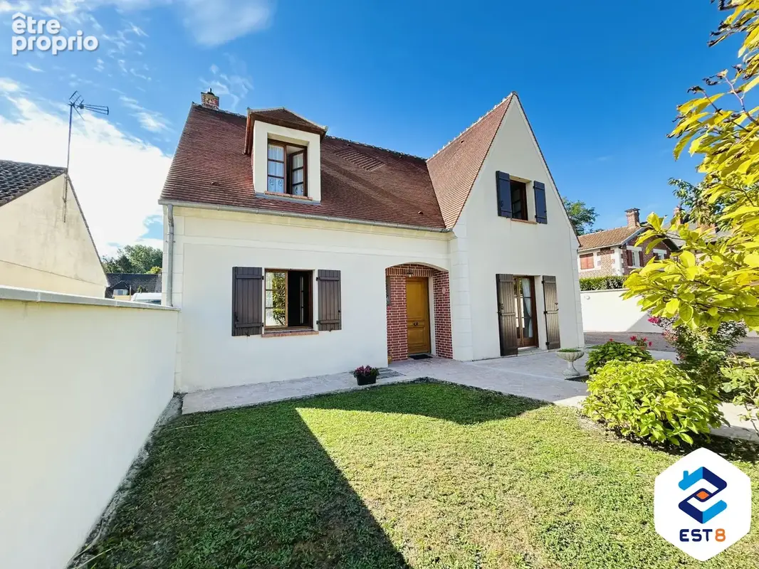 Maison à TRACY-LE-MONT