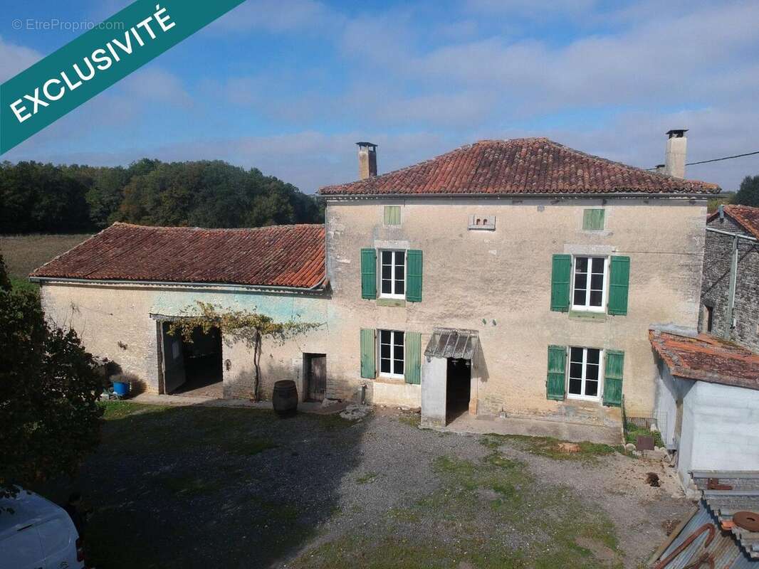 Photo 2 - Maison à LICHERES