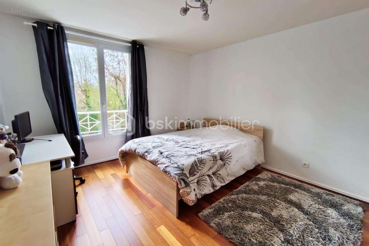 Maison à BOIS-D'ARCY