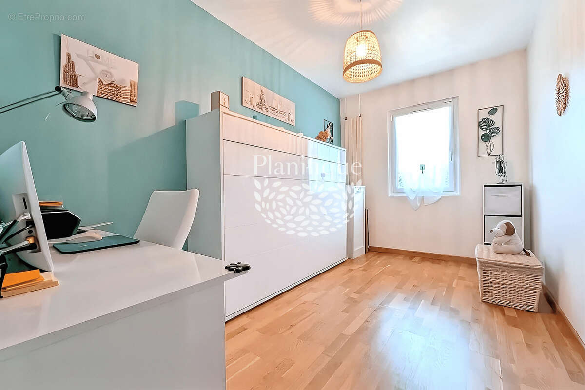 Maison à VETRAZ-MONTHOUX